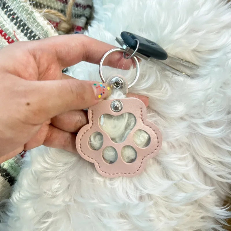 Porte-clé souvenir en cuir – Gardez votre compagnon toujours avec vous
